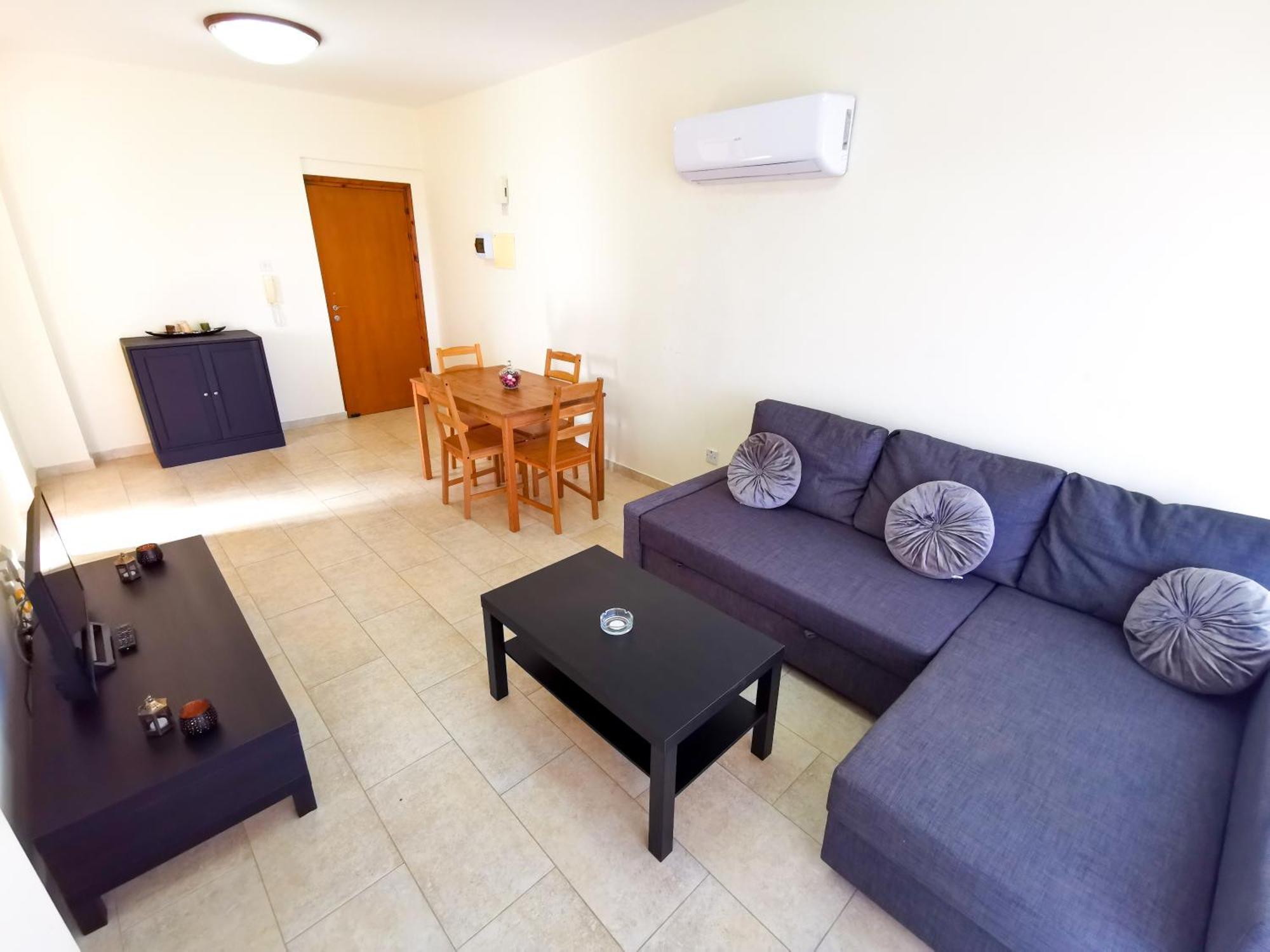 License To Chill Apartment Larnaca Exterior photo